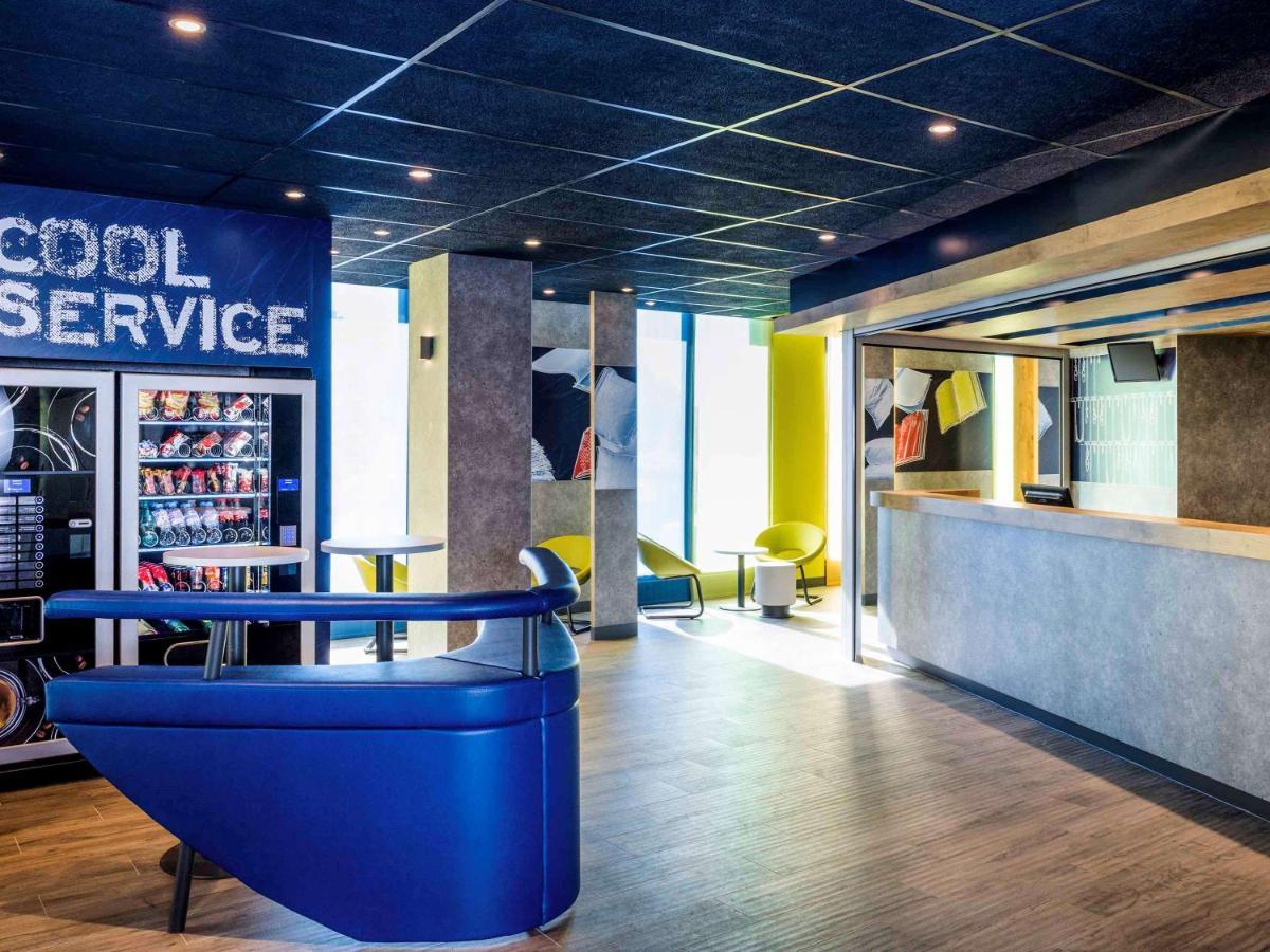 Ibis Budget Saint Quentin Yvelines - Velodrome Montigny-le-Bretonneux Exterior photo