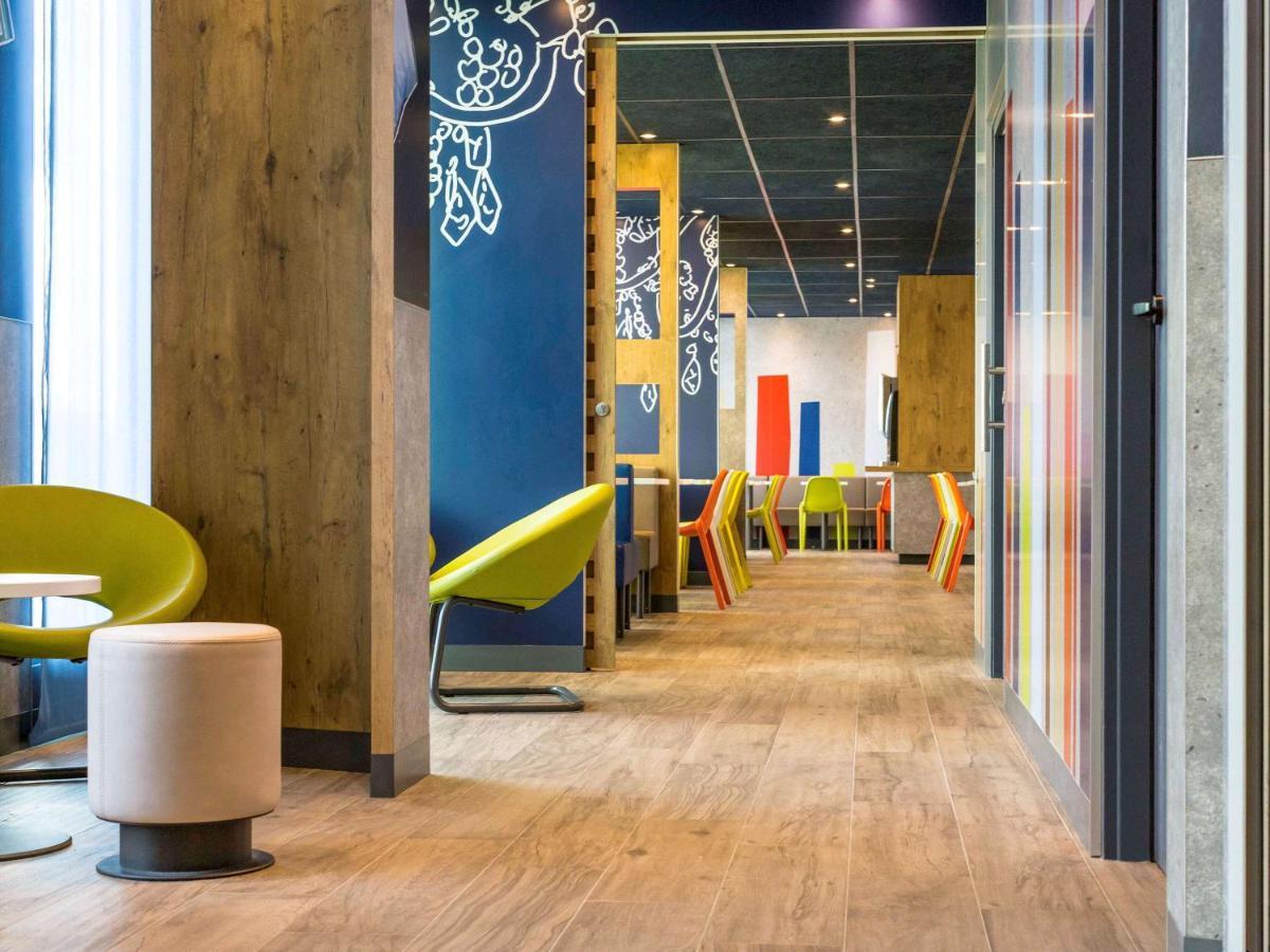 Ibis Budget Saint Quentin Yvelines - Velodrome Montigny-le-Bretonneux Exterior photo